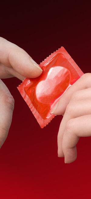 condompacketwithhands