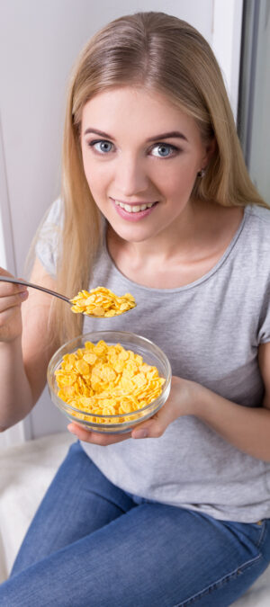 girleatingcereal