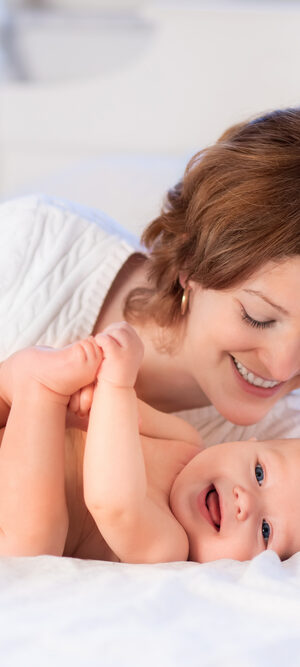 momandbabyonbed