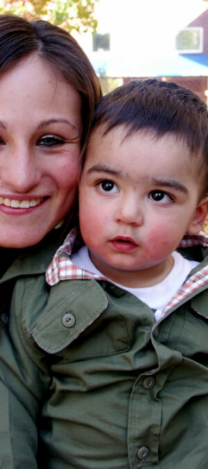 momandboyleaves