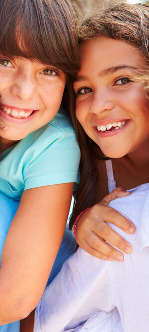 smilinggroupofkids