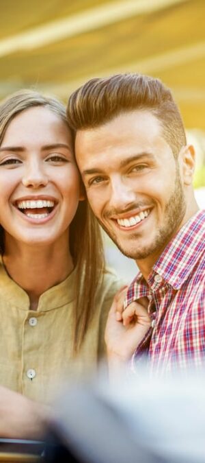 couple having drinks
