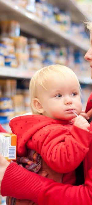 mom shopping with baby