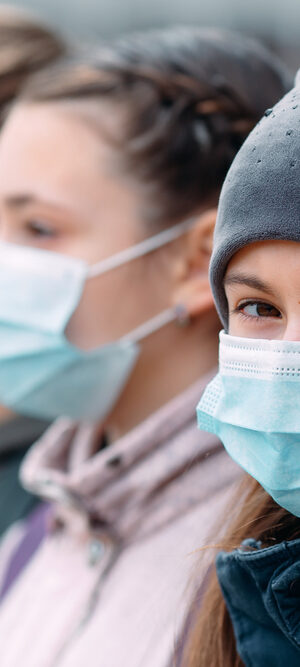 school kids wearing face coverings