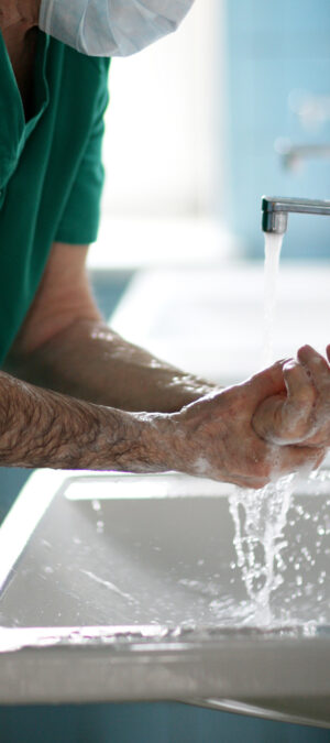 washing hands in hospital